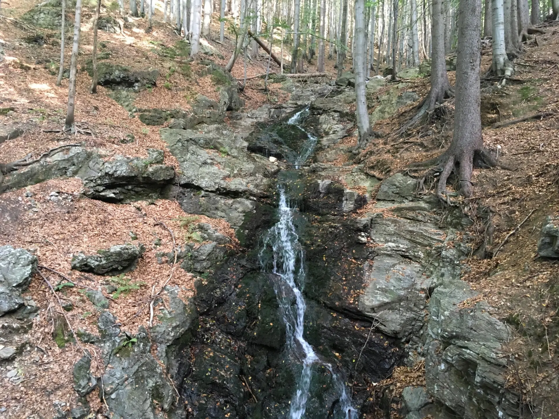 Featured image for “Huťský vodopád 💧🌲”